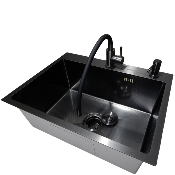 Комплект кухонной мойки Kraft NANO BLACK PVD HS60*45 (3.0/1.0 мм) декор SM10540 фото